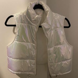 Cropped Puffer Vest